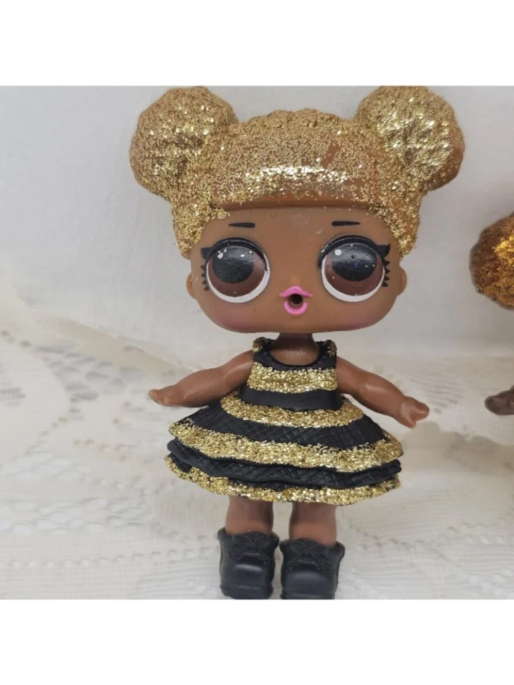 LOL Surprise Doll Lot Queen Bee Big Sister & Lil Lil Boss Queen Glitter Rare